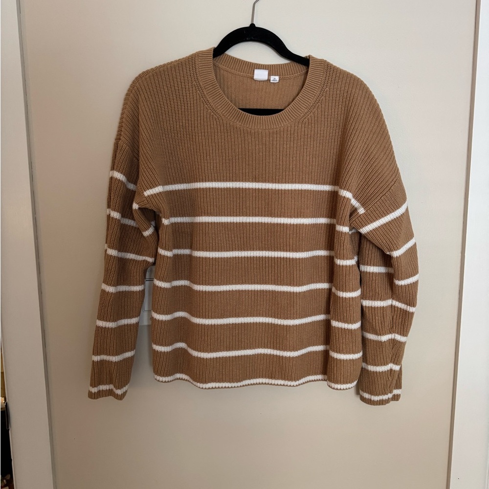 GAP Tan and White Striped Women's Sweater
